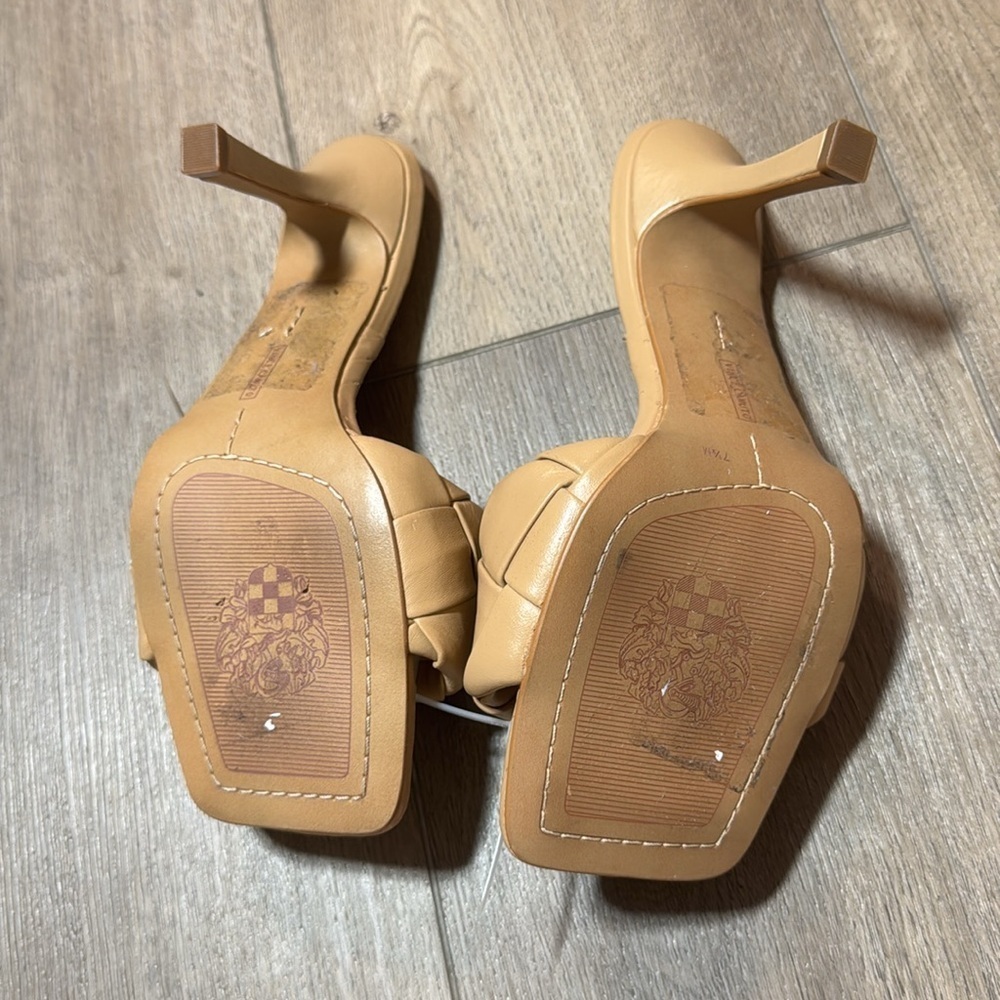 NEW! Vince Camuto Light Brown Brelanie Sandal - Size 7.5 🚜 - Picture 10 of 11
